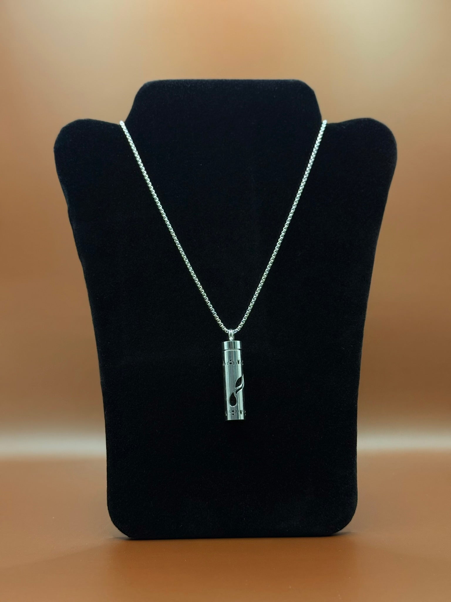 Scent Necklace - Vela