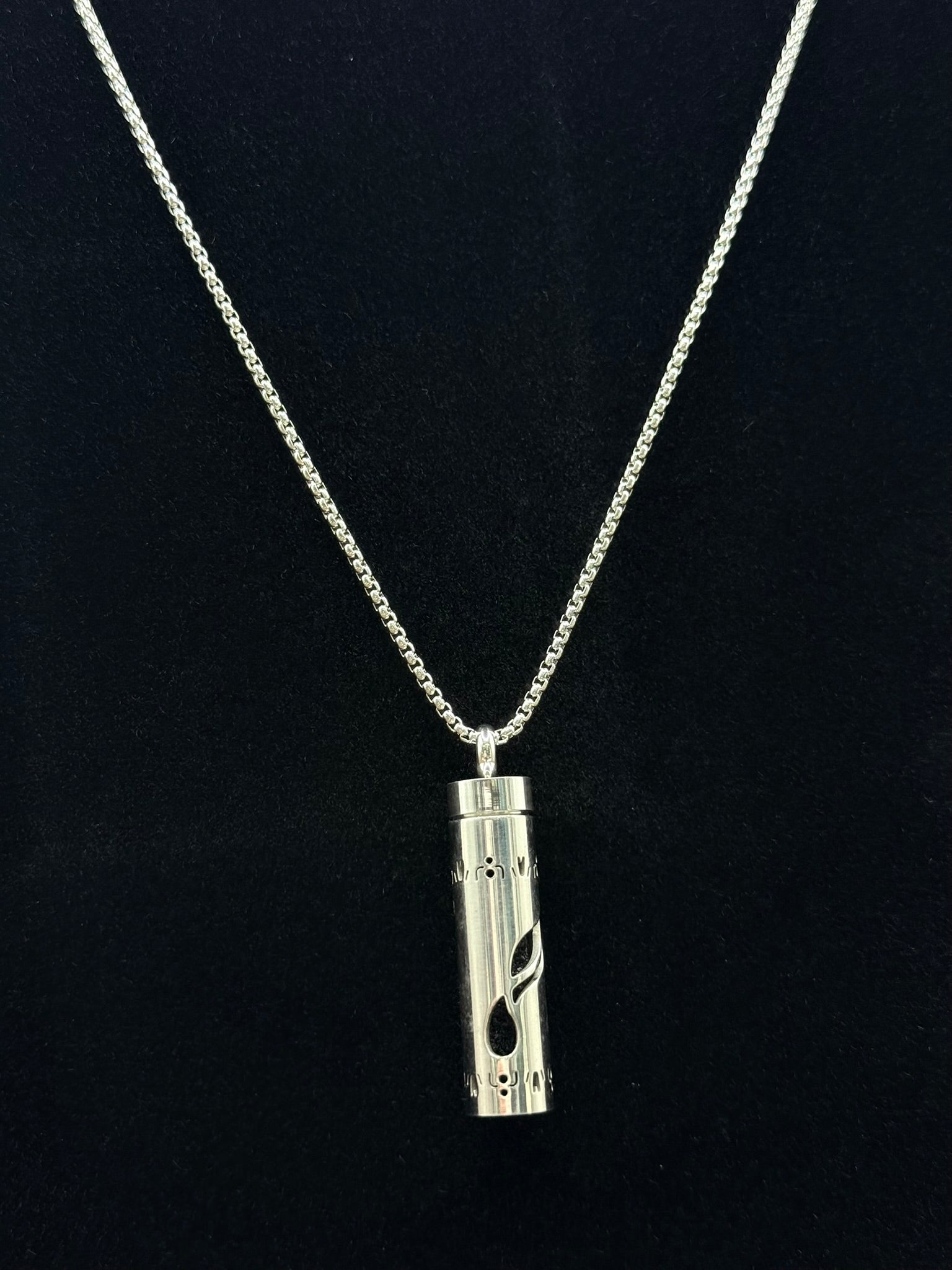 Scent Necklace - Vela