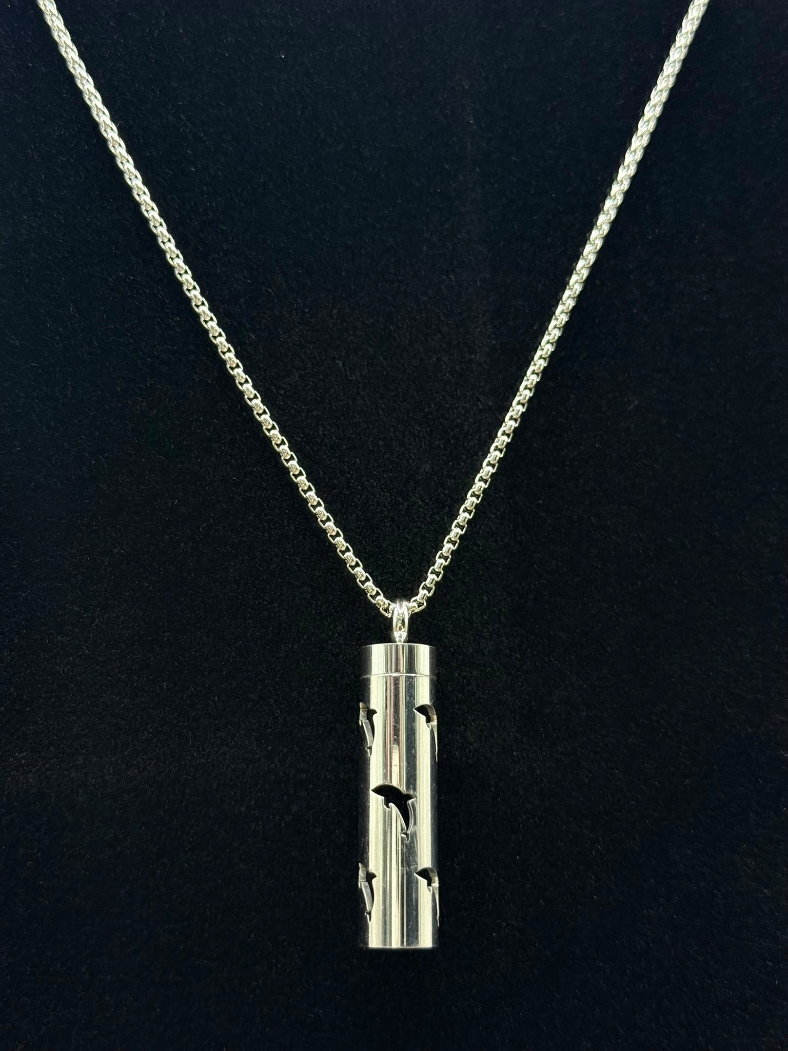 Scent Necklace - Dolphin