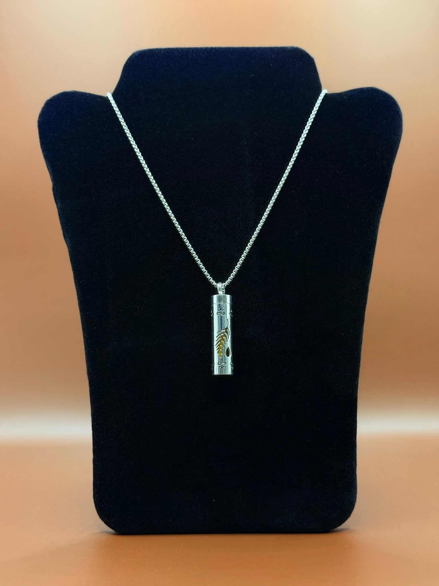 Scent Necklace - Feather